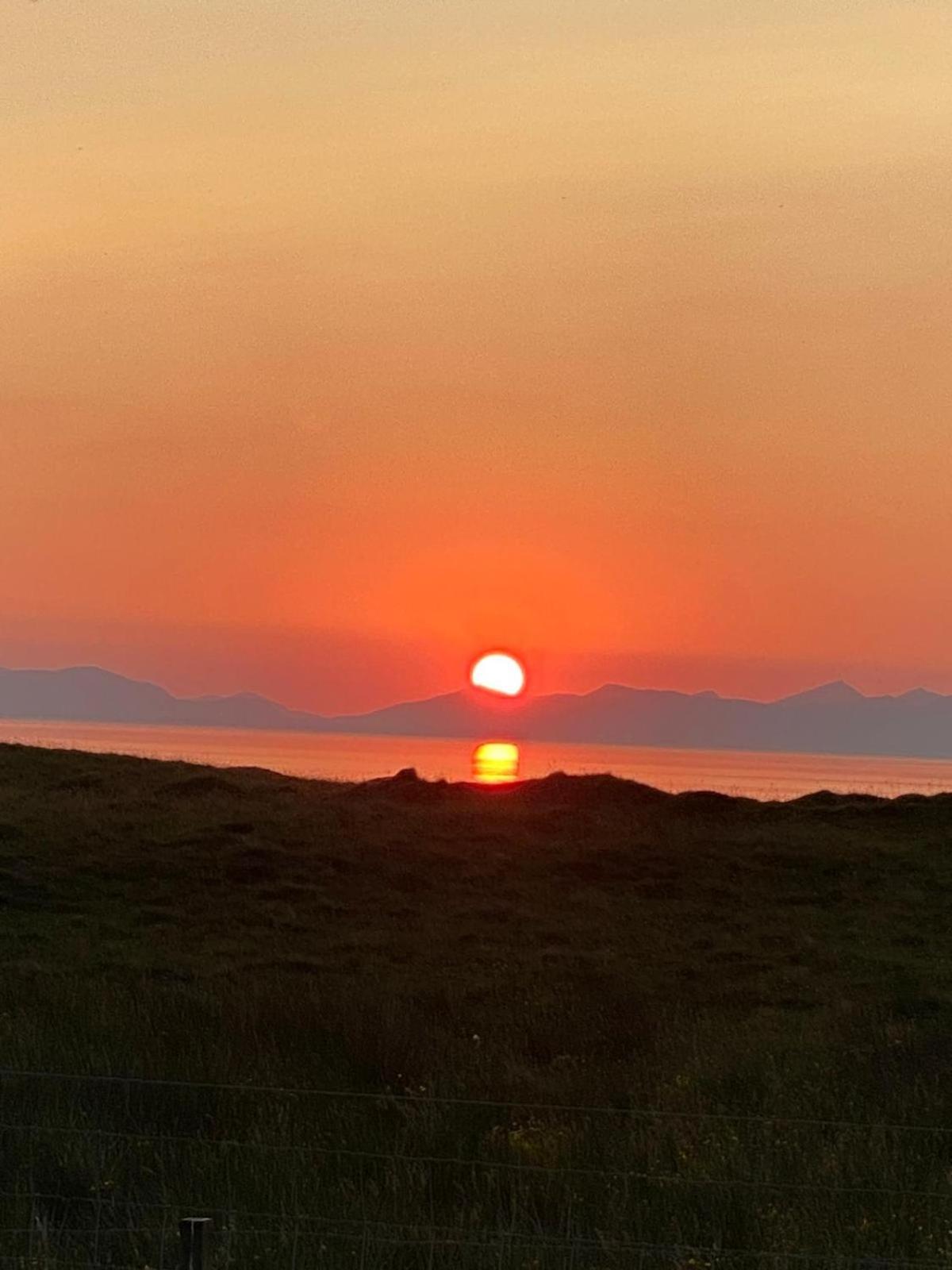 Cnoc Ruaraidh Cottage Kilmuir  Bagian luar foto